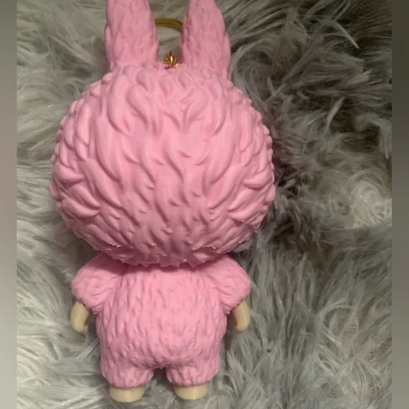 Pink-3D printed Labubu keychain! - Picture 2 of 3